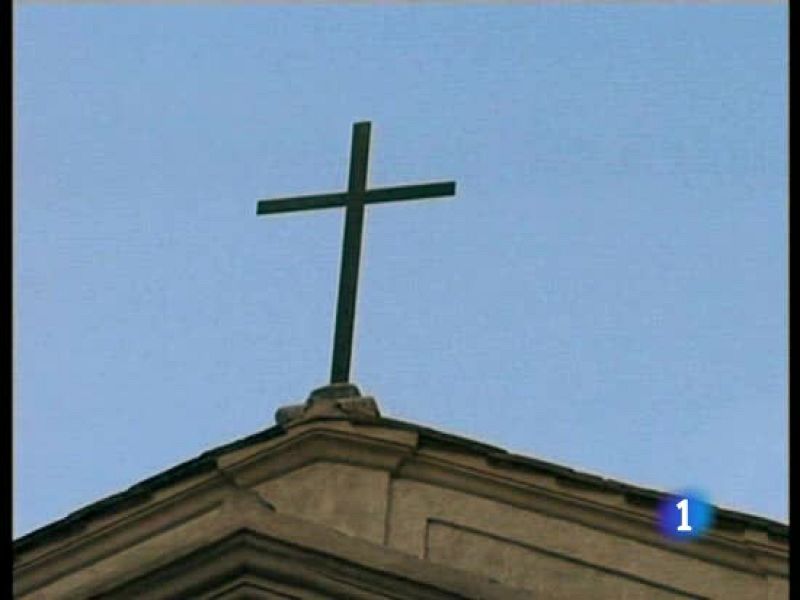 Los crucifijos en las escuelas violan la libertad de educación y la libertad religiosa