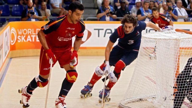 España se juega ser finalista del Europeo de hockey sobre patines ante Francia
