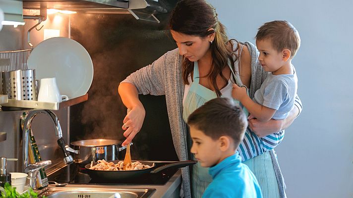 Aquí hay trabajo - Cómo solicitar una pensión no contributiva para amas de casa