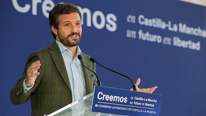 Telediario 1 - PSOE y Unidas Podemos critican la presencia de Casado en una misa por Franco