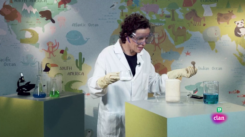 CIENCIAS SOCIALES - La historia de las vacunas - Aprendemos en Clan | Ver