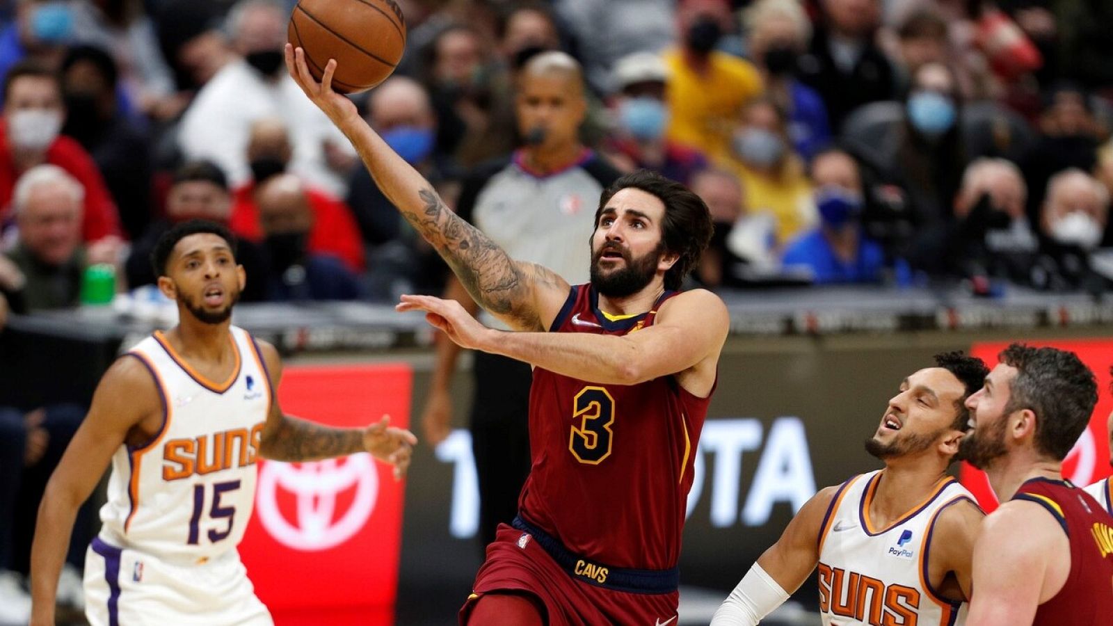 Buena actuación de Ricky pero derrota de Cleveland | Ver