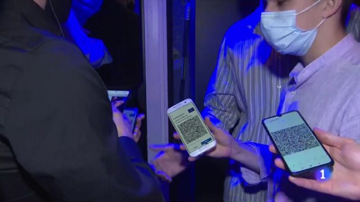 L'Informatiu - Restaurants, gimnasos i residencies obligats a demanar el certificat covid