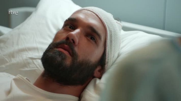 Dos vidas - Julia y Tirso se mienten en el hospital