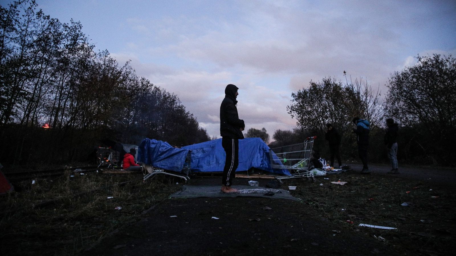 La tensión entre Francia y Reino Unido se eleva después del fallecimiento de 27 migrantes en el Canal de La Mancha