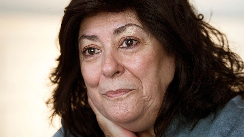 El mundo de la cultura llora a Almudena Grandes | Ver