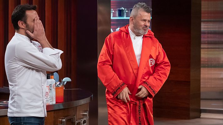 MasterChef Celebrity - Miki Nadal se corta el pelo como Dabiz Muñoz