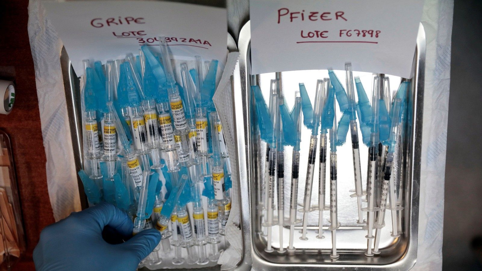 Las otras terceras dosis o excepciones de la estrategia de vacunación