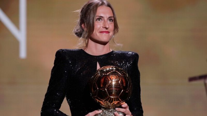 Alexia Putellas gana el Balón de Oro 2021