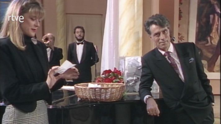 Programas y Concursos en el Archivo de RTVE - A mi manera - Especial Lotería de Navidad 1989