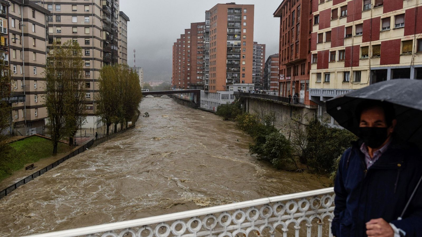 Las precipitaciones se intensifican en el norte peninsular - El tiempo | Ver