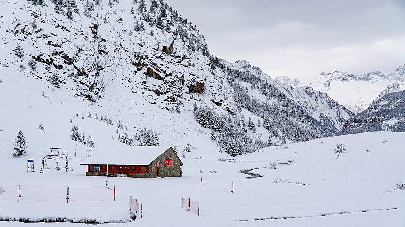 La estación de Astún inaugura la temporada de esquí en Aragón