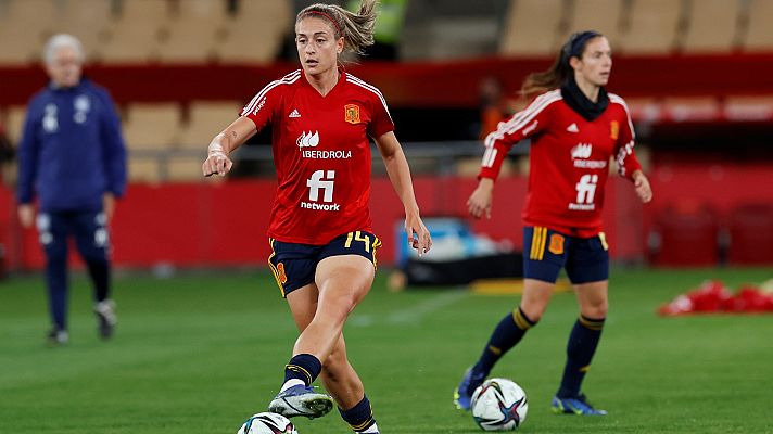 Telediario 1 - Alexia Putellas: "Este Balón de Oro va más allá de sólo el fútbol"