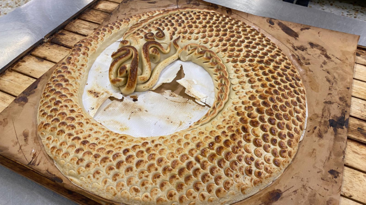 España Directo - Anguila de mazapán de más de medio metro