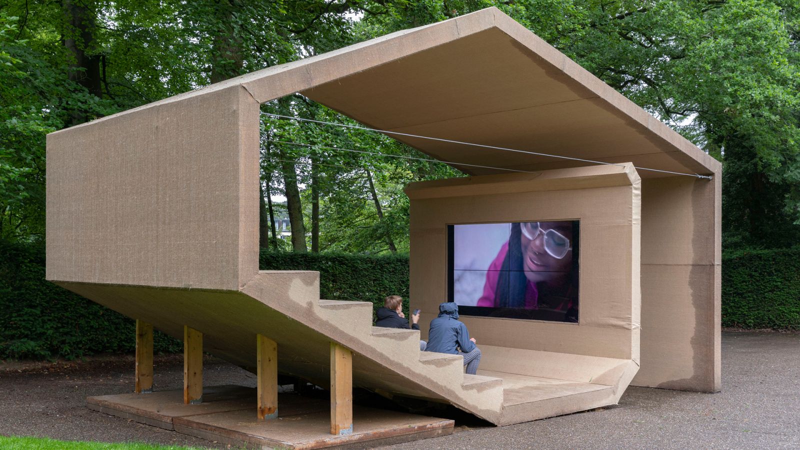 Metrópolis - SONSBEEK 20->24 - ver ahora