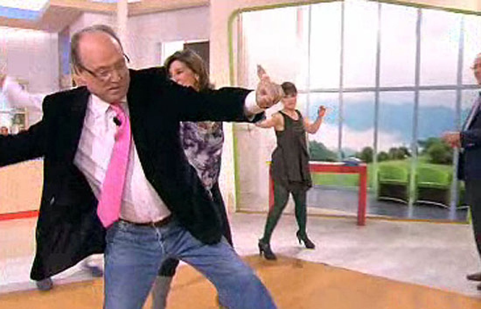 La mañana de La 1 - Saber bailar: Waterloo, de Abba - La mañana | Ver