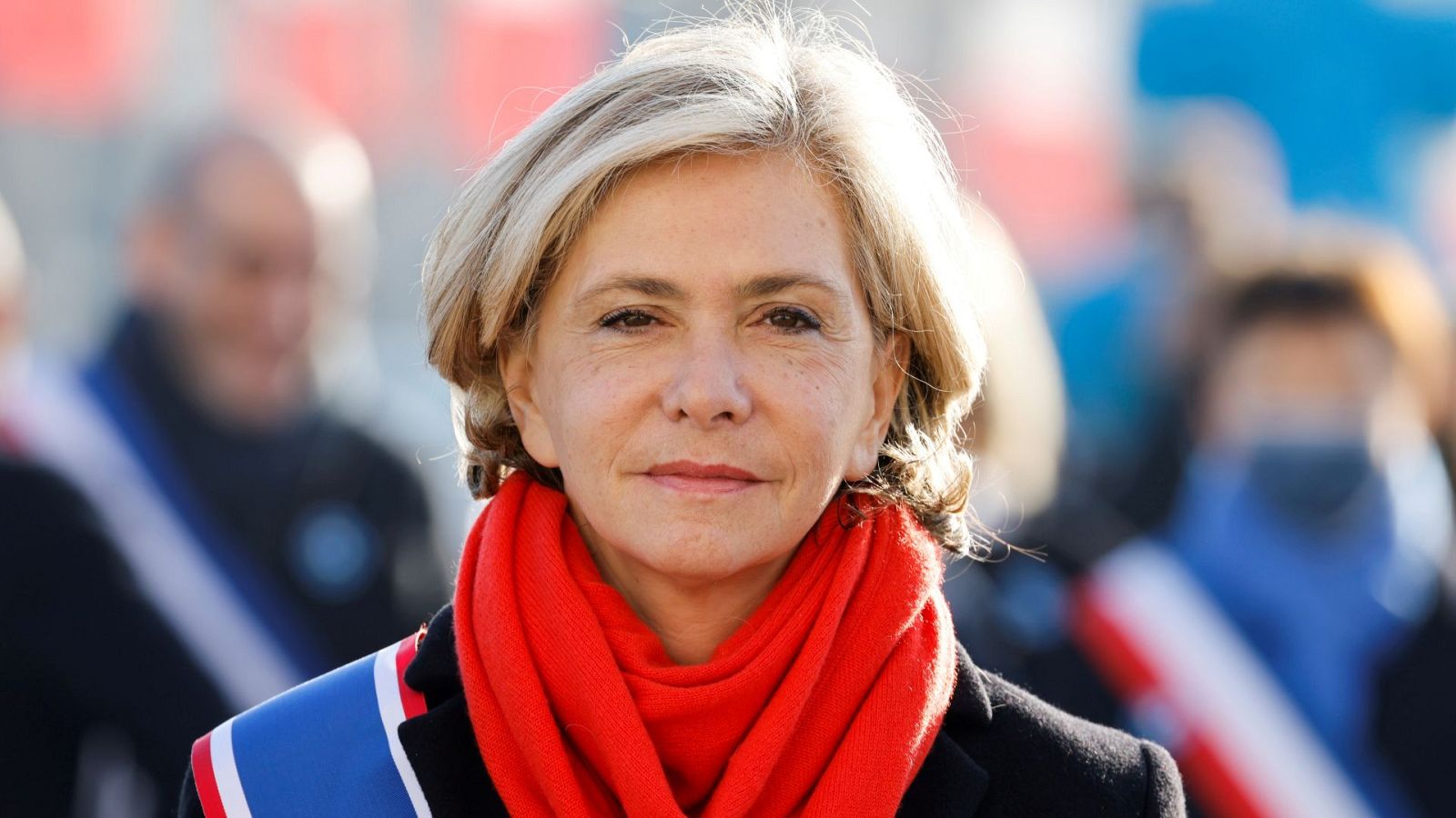 Valérie Pécresse, candidata de Los Republicanos en las presidenciales francesas - Informativo 24h | Ver