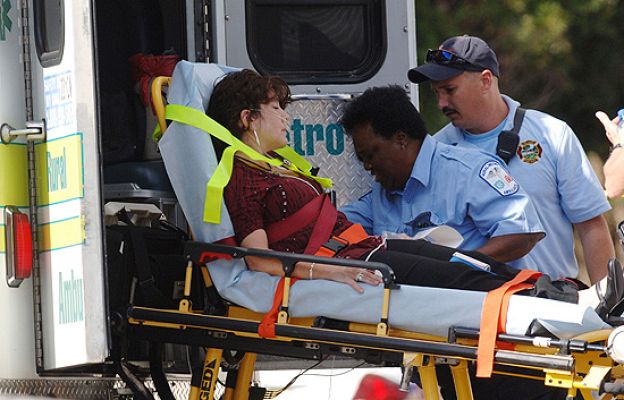 Telediario 1 - Telediario en 4' - 06/11/09