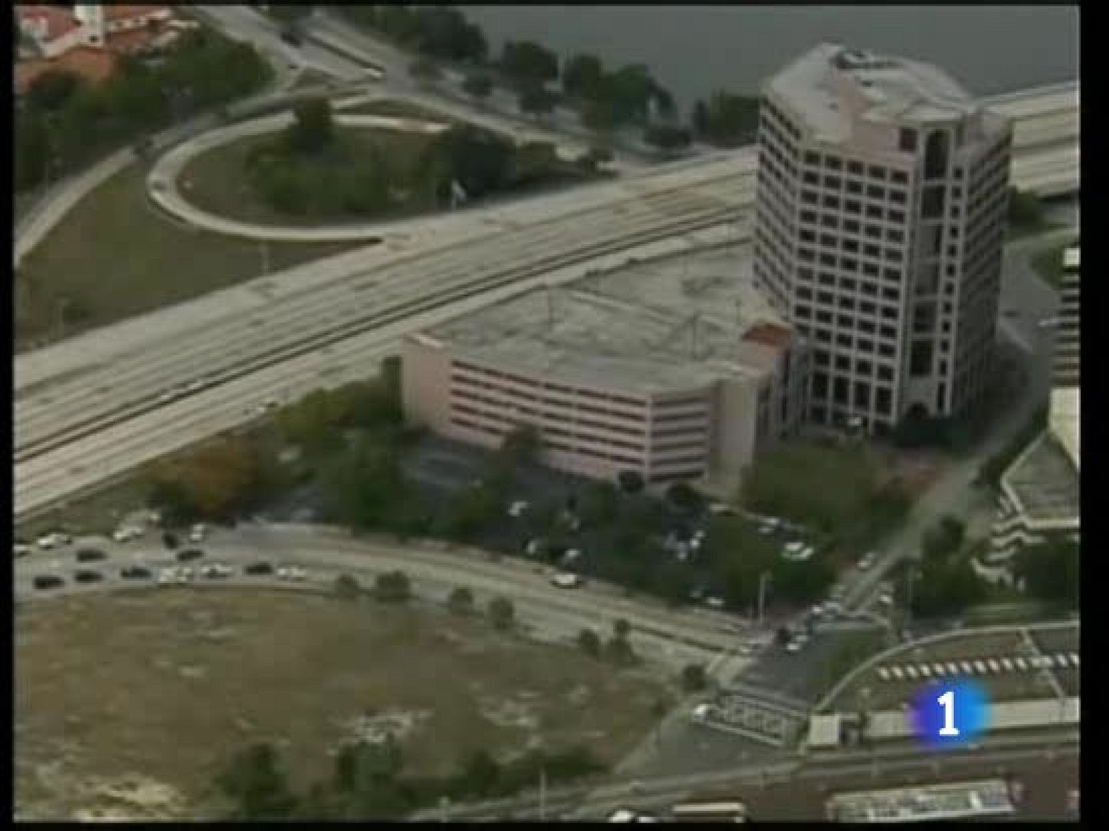 Un muerto en un tiroteo en Orlando | Ver