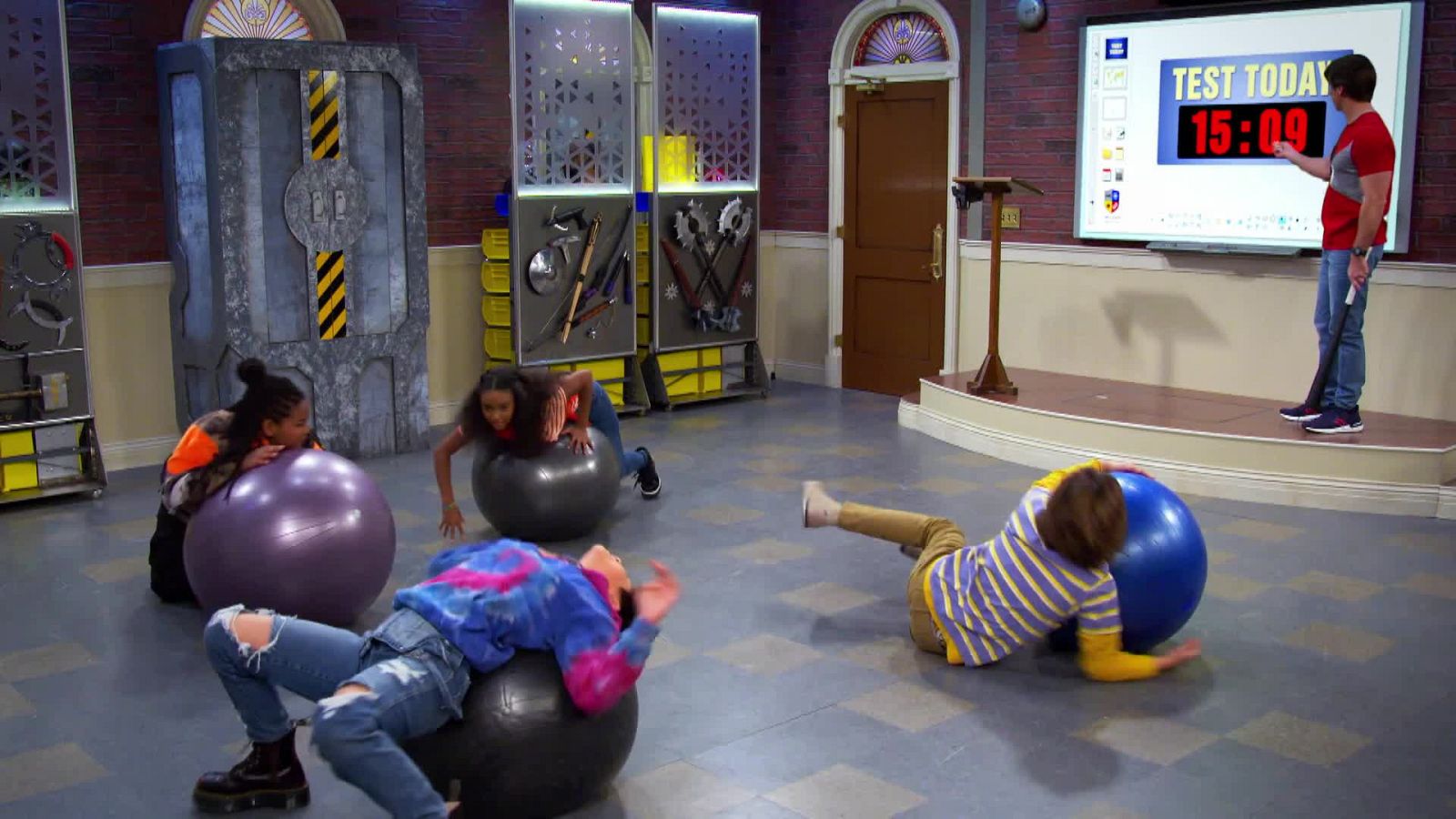 Ray se vuelve loco - Danger Force | Ver