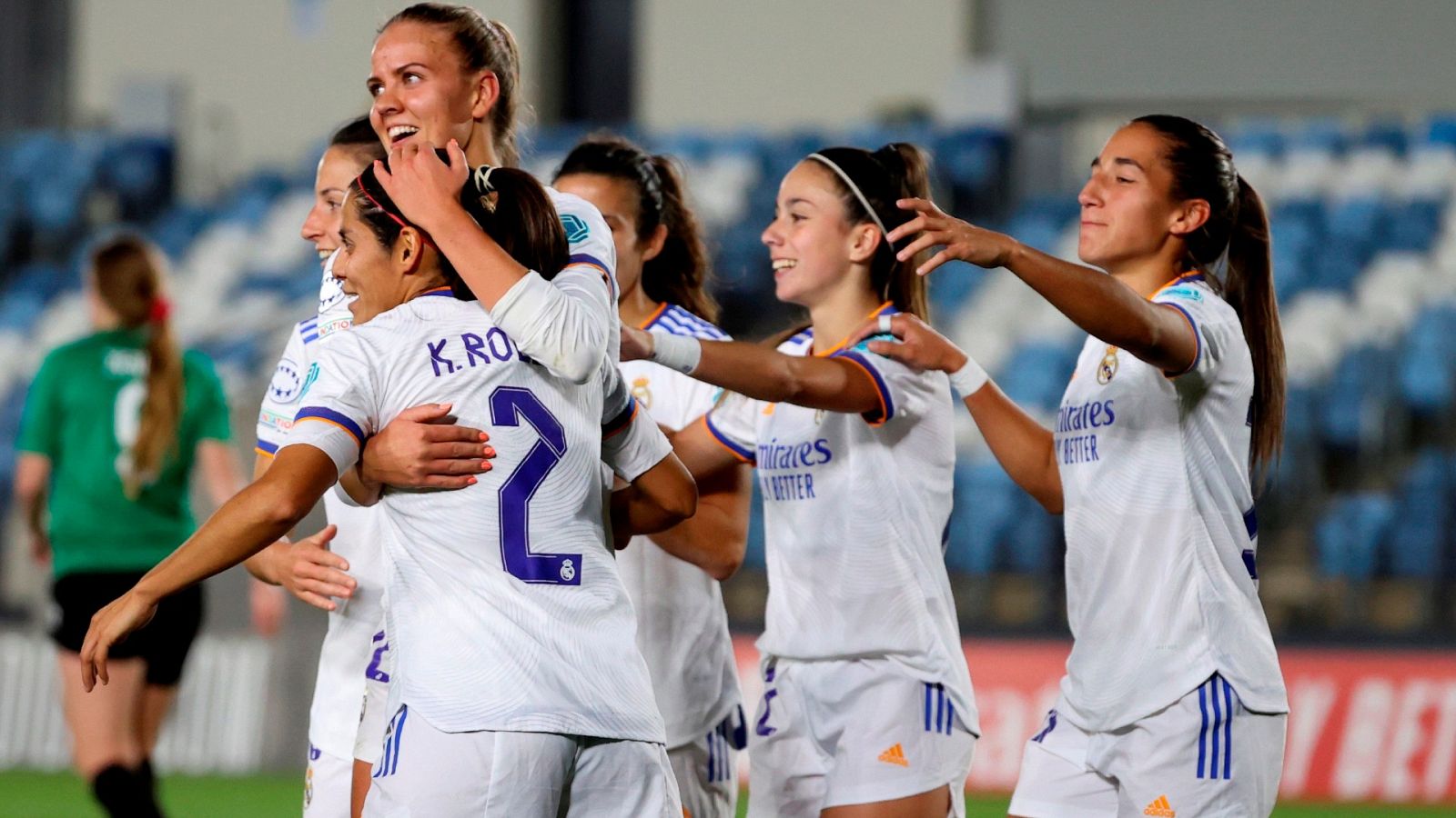 El Real Madrid se mete en los cuartos de la Champions femenina | Ver