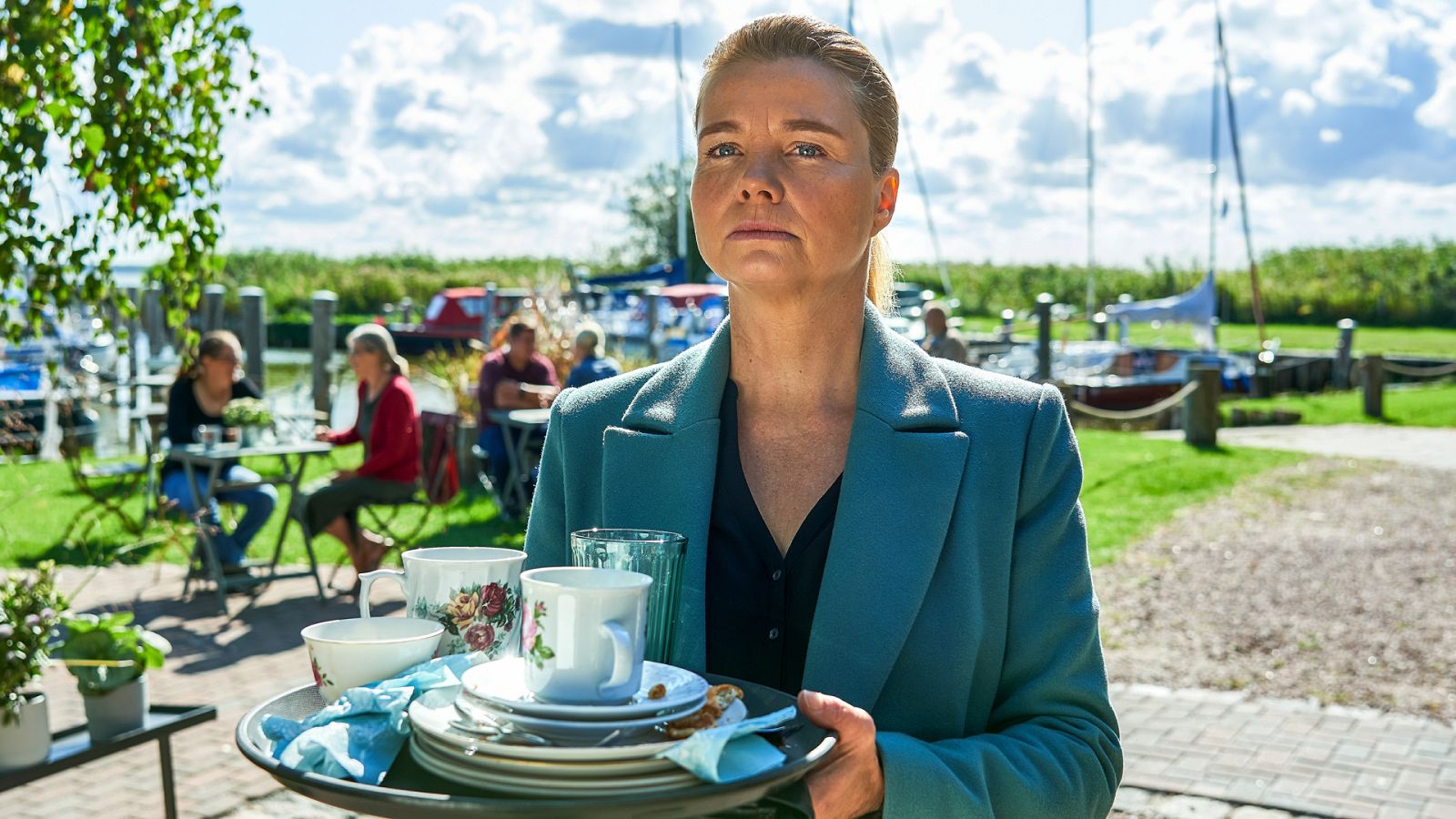 Cine - Ella Schon: A la deriva - Ver ahora