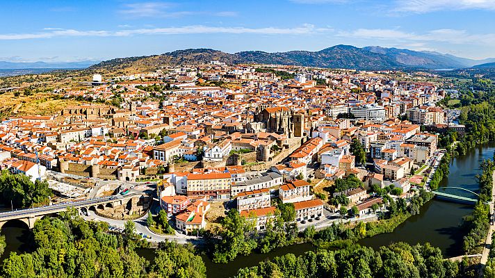 Un país mágico - Plasencia