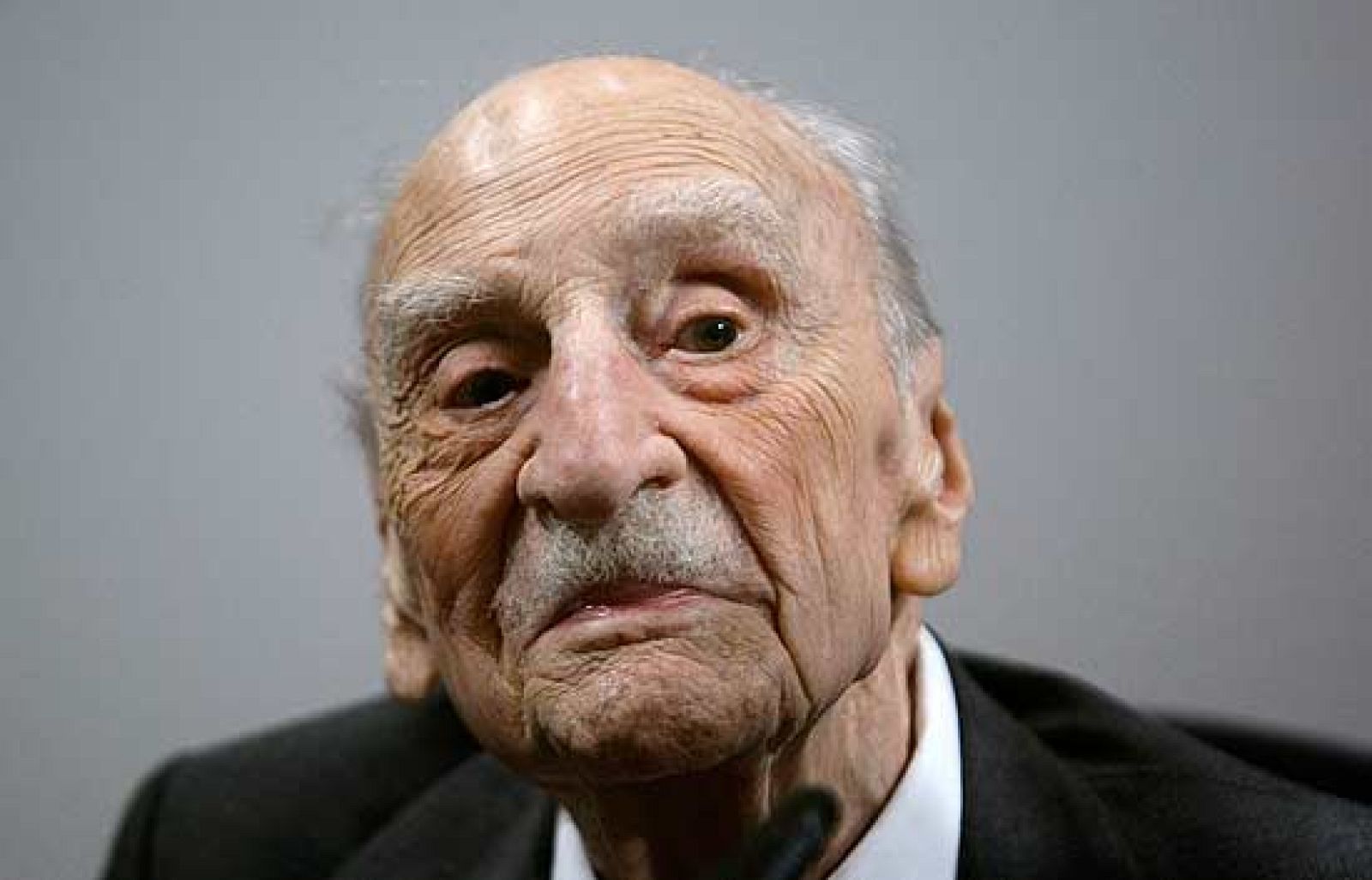 Informe Semanal: Ayala, un siglo entre letras