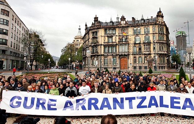 Telediario 1 - Telediario en 4' - 08/11/09