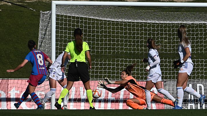 Fútbol - Liga Iberdrola femenina 13ª: Real Madrid - FC Barcelona