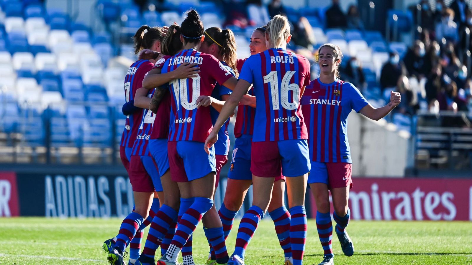 El Barça se impone al Madrid en el Clásico femenino | Ver