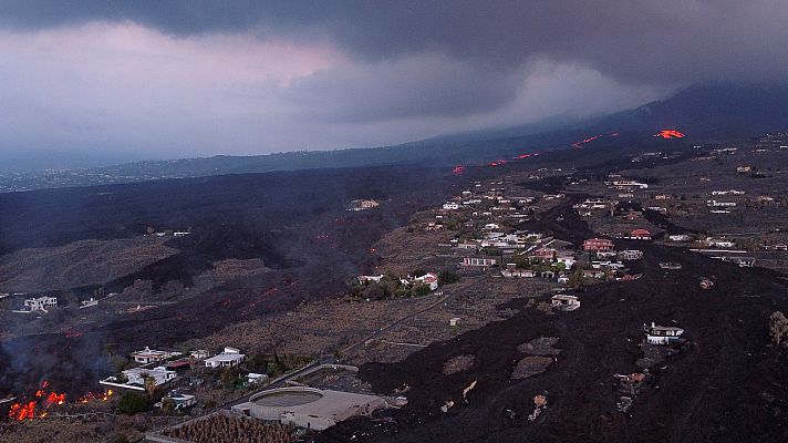 Telediario 1 - Disminuye la actividad del volcán de La Palma y mejora la calidad del aire en el valle de Aridane