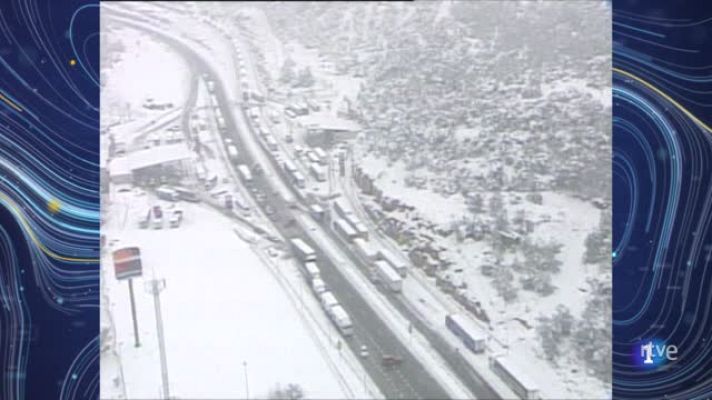  - Imatges de la nevada del 14 i 15 de desembre de 2001