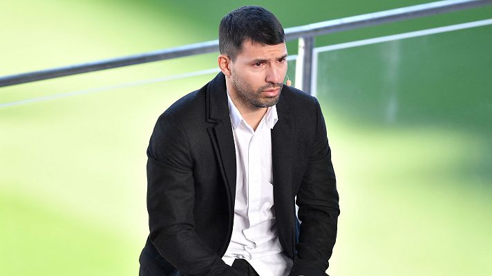  - El 'Kun' Agüero se retira por sus problemas de corazón: "Tomé esta decisión porque lo primero es mi salud"