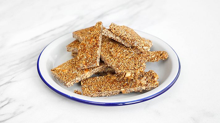 Bestial - Turrón de sésamo y almendras de Gipsy Chef con Tania Llasera