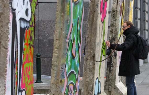 Telediario 1 - Telediario en 4' - 09/11/09