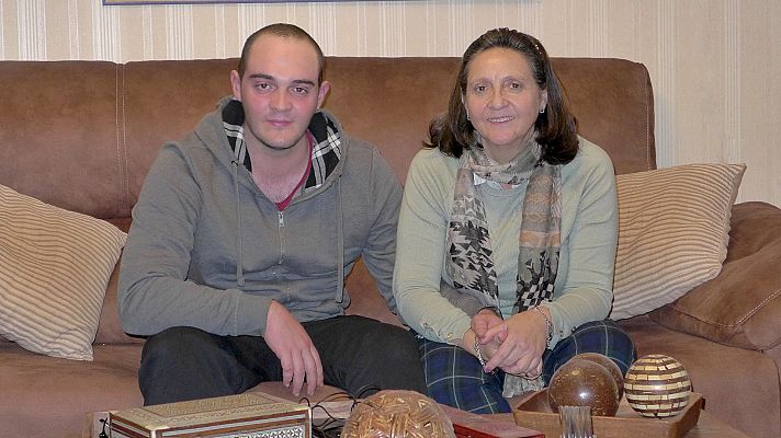 Telediario 2 - La ausencia de recursos para las enfermedades mentales graves desgasta a las familias