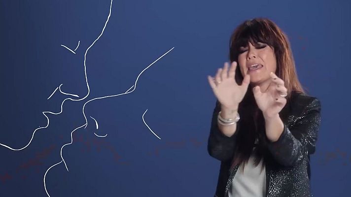 Telediario 2 - Vanesa Martín presenta nuevo disco, la reedición de 'Siete veces sí'