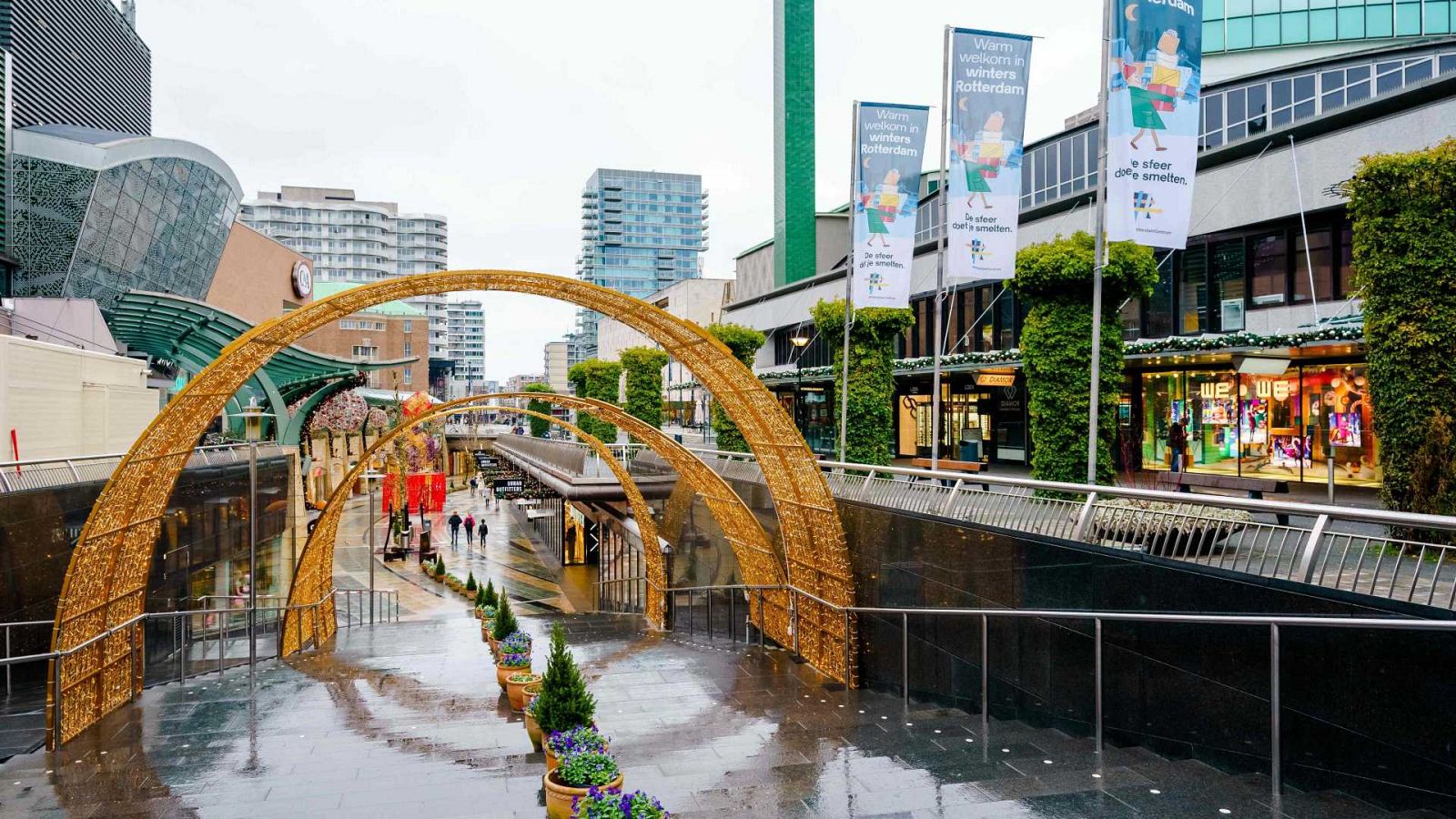 Europa endurece las restricciones ante la Navidad | Ver