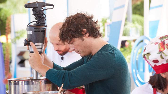MasterChef Junior - ¡Guerra pastelera en el parque temático!