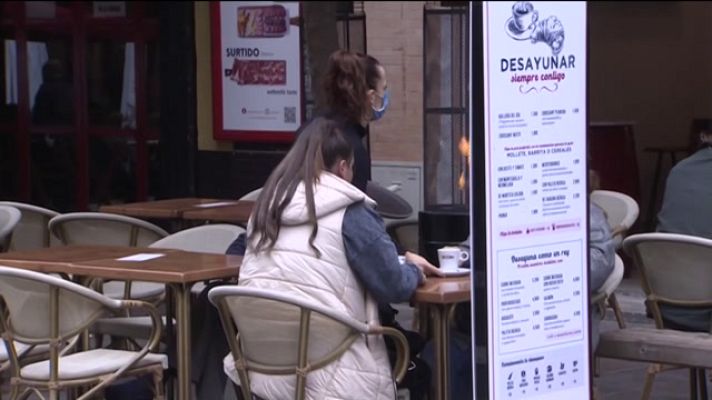 Noticias Andalucía - El pasaporte COVID, obligatorio desde hoy en Andalucía