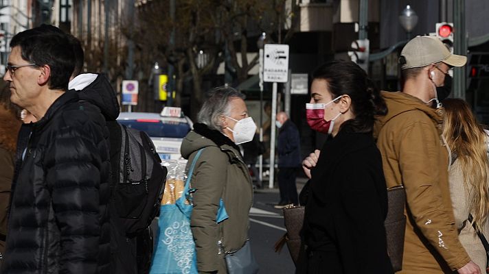 Telediario 2 - Sánchez anuncia la mascarilla obligatoria en exteriores