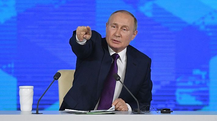 Telediario 1 - Putin insiste en que no planea invadir Ucrania en su balance del año