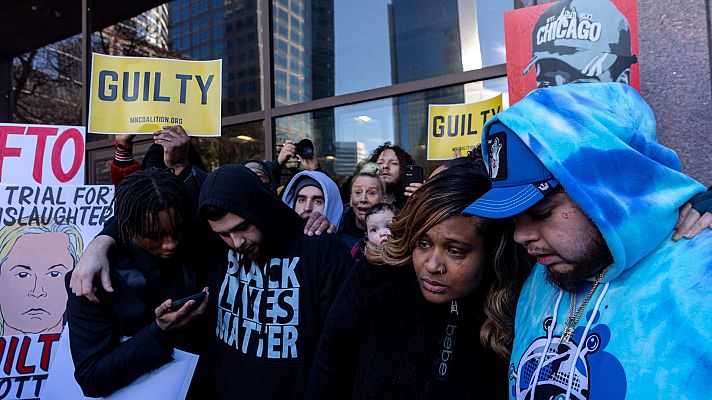 Telediario 1 - Condenan en EE.UU. a una exoficial de policía por la muerte de un afroamericano