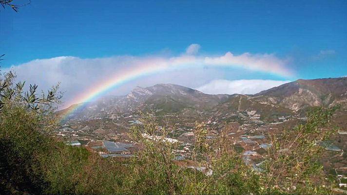El tiempo - Intervalos de viento fuerte en Baleares y en áreas del norte y este peninsular