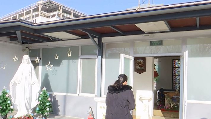 Telediario 2 - ¿Cómo viven la Navidad 40 millones de cristianos en China?
