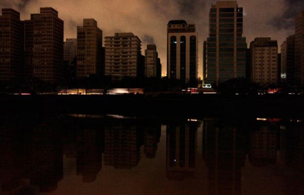  - Brasil se queda sin luz