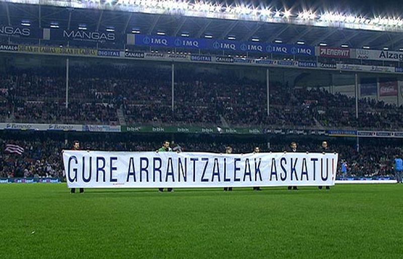 Telediario 2 en cuatro minutos - 11/11/09 | Ver