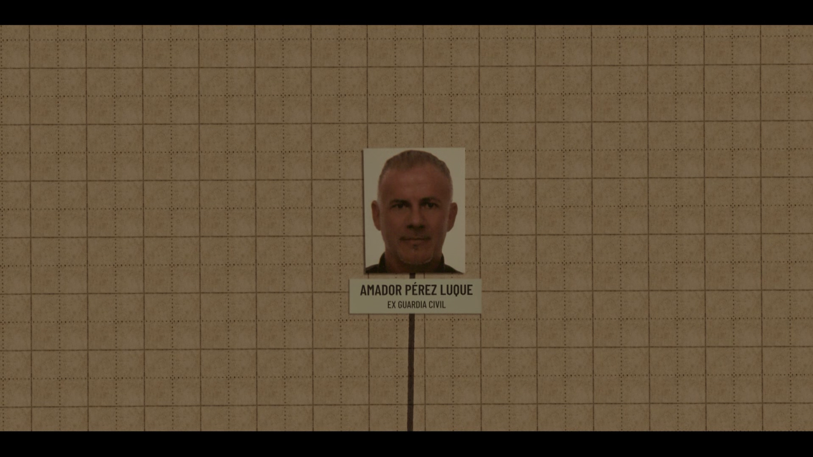 Clip del capítulo "Obtener las respuestas" de Lucía en la telaraña