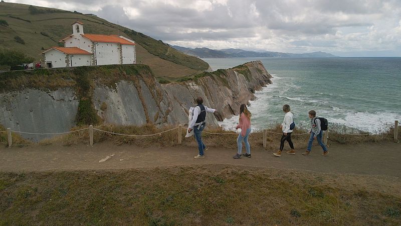 Mi familia en la mochila. Family Run - Ruta España - Episodio 2: Descubriendo el País Vasco